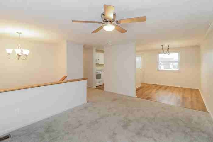 10004 Fernhaven Court - Photo 2 of 9