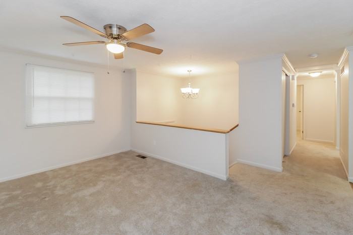 10004 Fernhaven Court - Photo 3 of 9