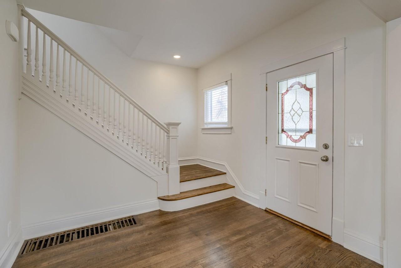 3509 Howard Street - Photo 4 of 11