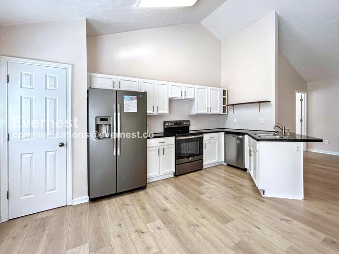 567 Marshall Fuller Rd - Photo 3 of 22