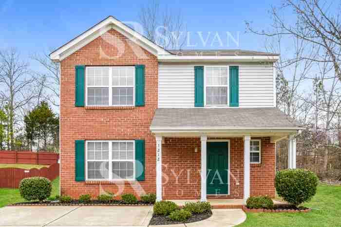 1212 Shenandoah Circle - Photo 2 of 16