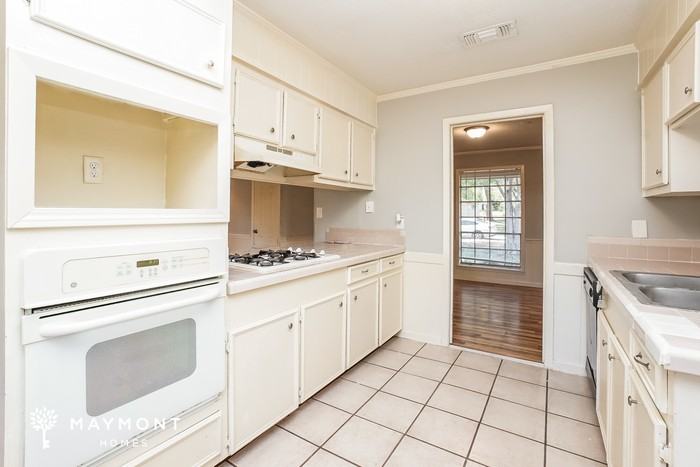 5869 Kinder Dr - Photo 7 of 12