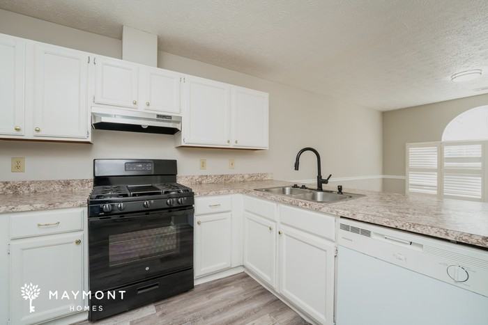 1099 Old Saybrook Ct - Photo 7 of 10