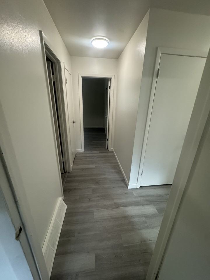 27A Knauf Ln #A - Photo 6 of 15