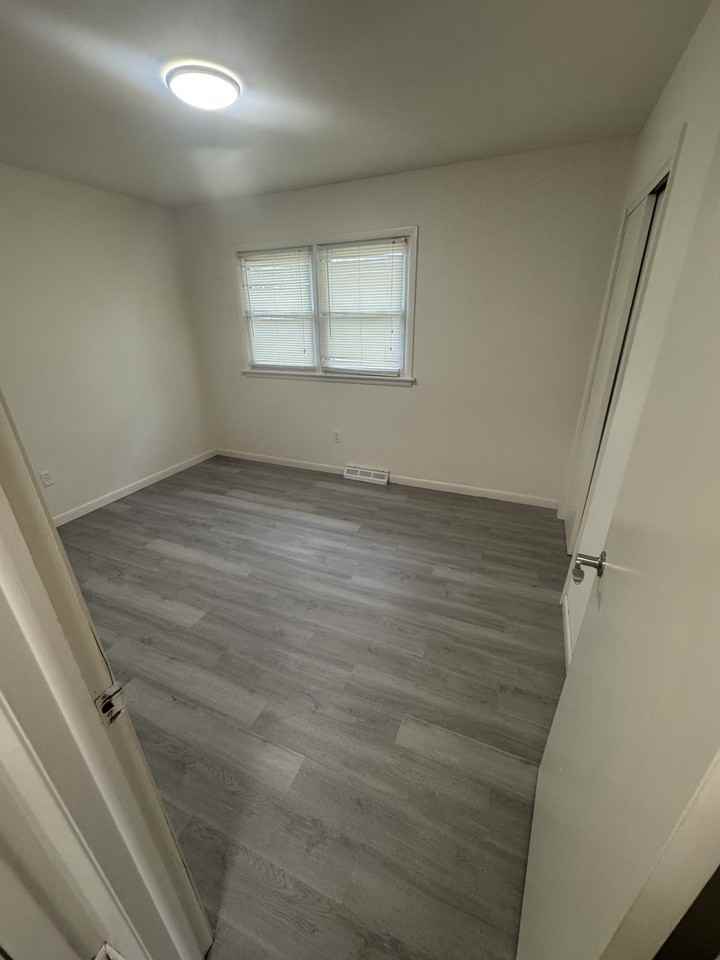 27A Knauf Ln #A - Photo 7 of 15