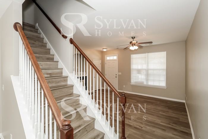 740 Jones Branch Dr - Photo 4 of 16