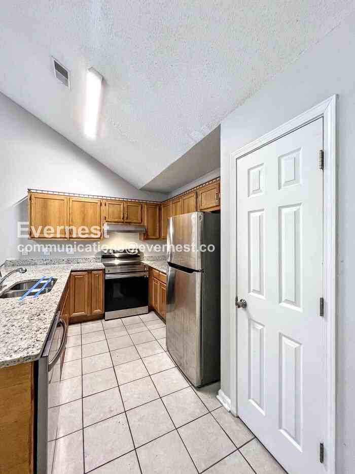 375 Blair Dr W - Photo 7 of 25