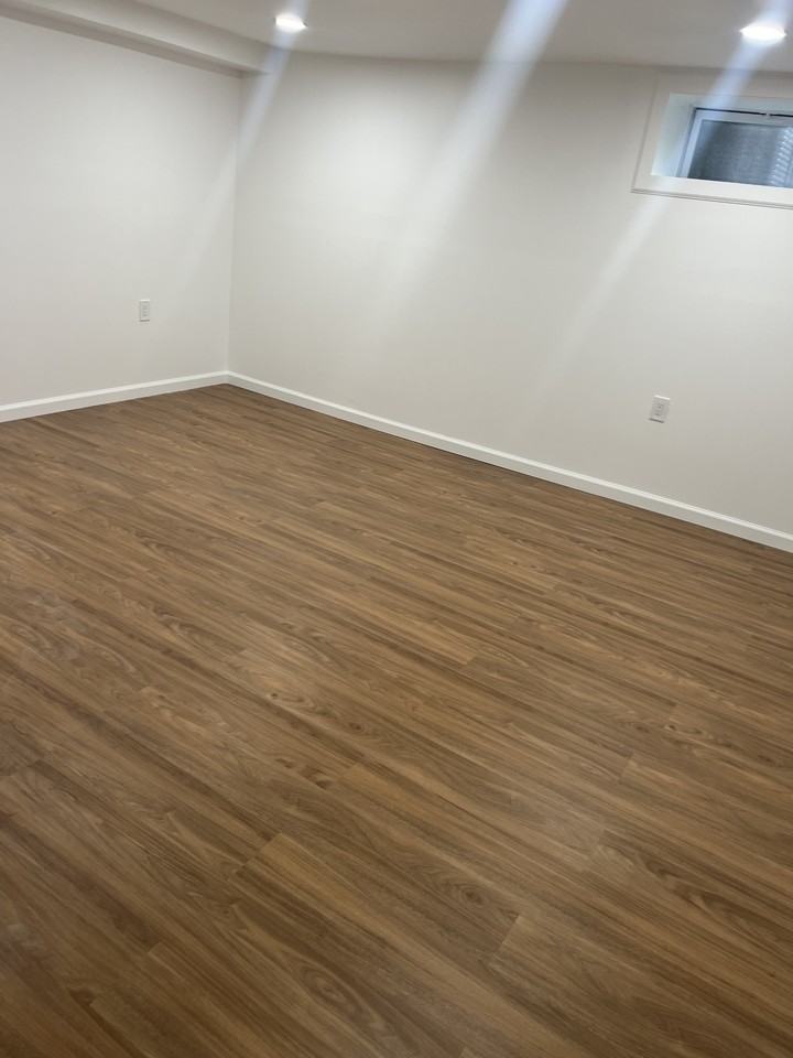 161 Osborne Ter #B - Photo 6 of 13