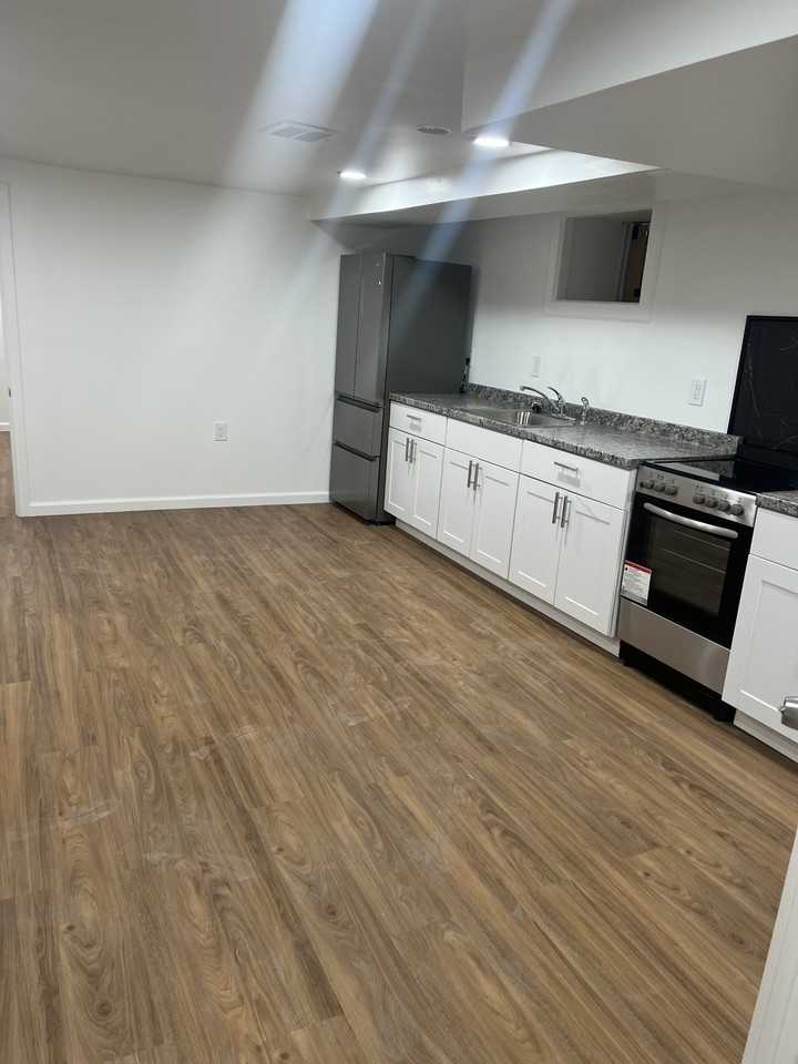 161 Osborne Ter #B - Photo 4 of 13