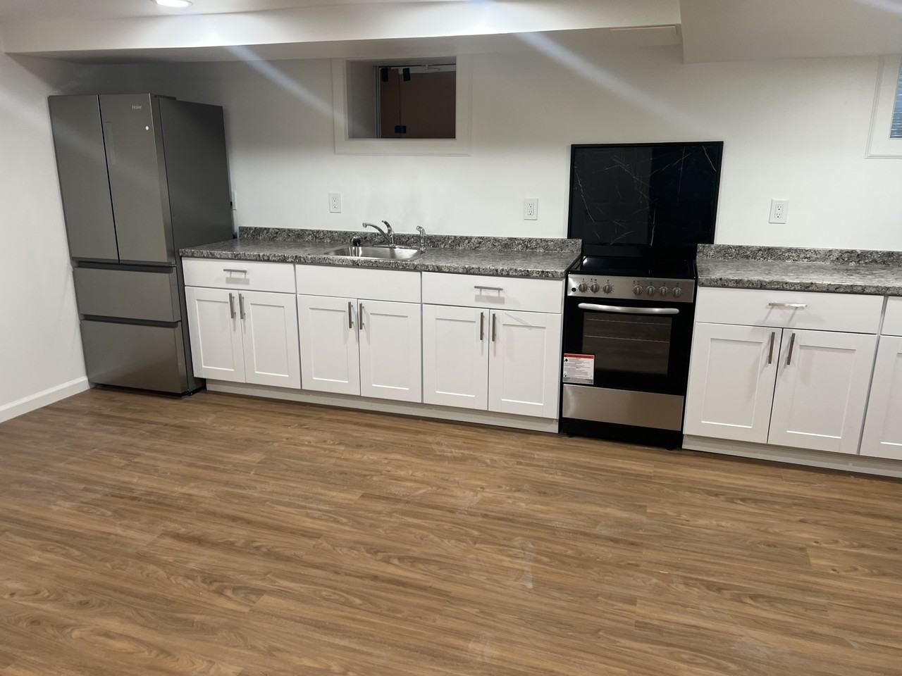 161 Osborne Ter #B - Photo 2 of 13