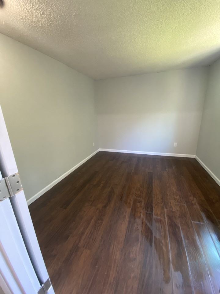 10318 15th Avenue Ct E #10318 - Photo 3 of 16