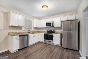 featured image of 3144 Granada Pl