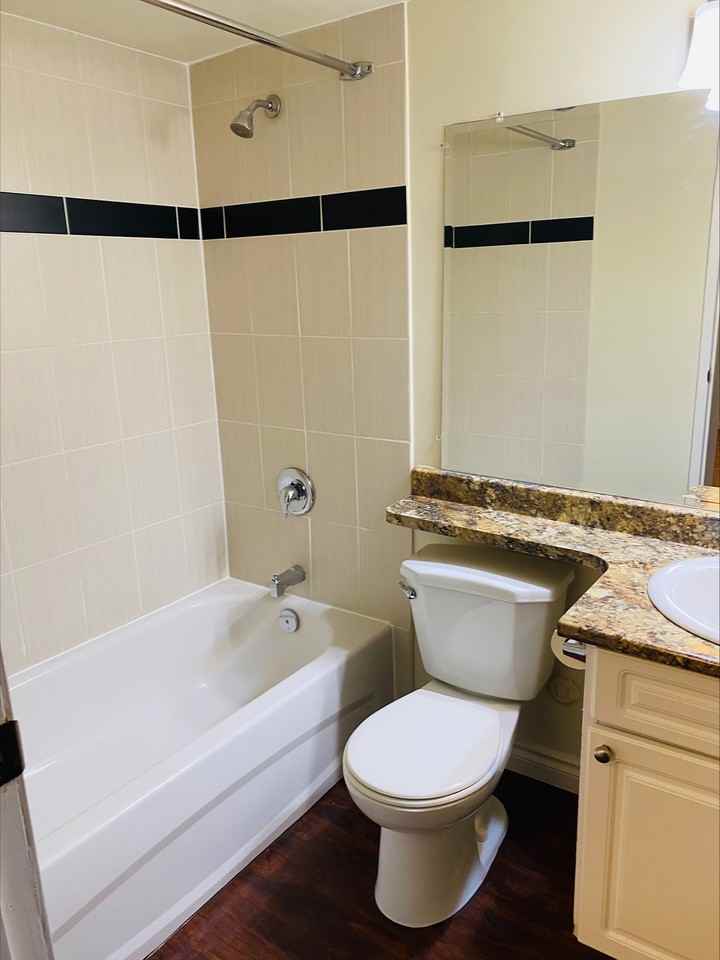 Maryon Manor - Photo 6 of 7