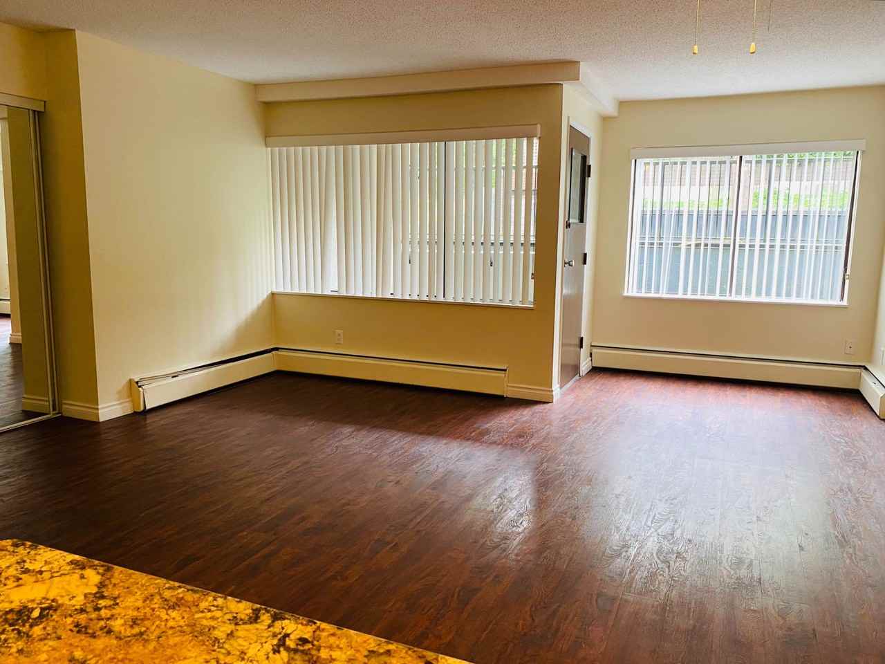 Maryon Manor - Photo 3 of 7