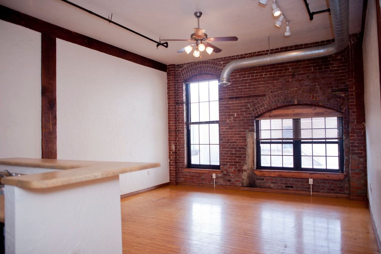 Stove Works Lofts - Photo 5 of 46