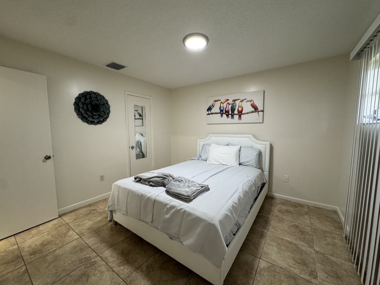 506 Quincy Avenue ##D4 - Photo 4 of 9