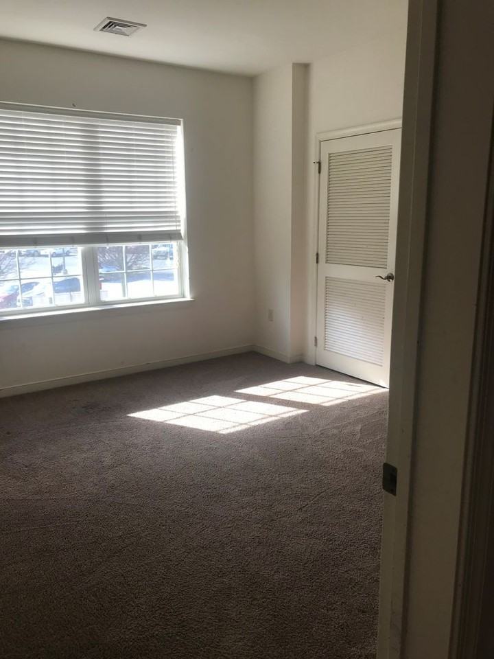 Deerfield Commons II - Photo 3 of 50