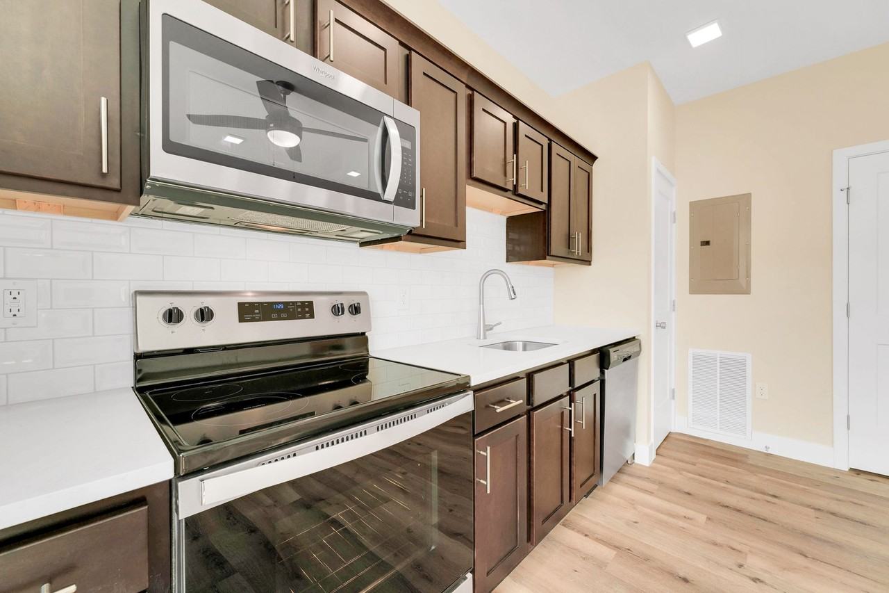 Beverly Lofts - Photo 5 of 20