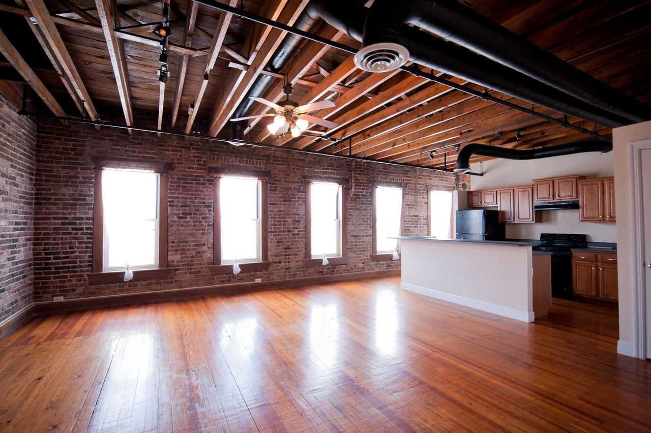 Market Street Lofts - Photo 5 of 37