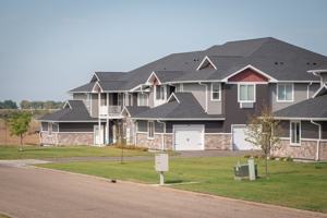 featured image of 1945 West 5th Street