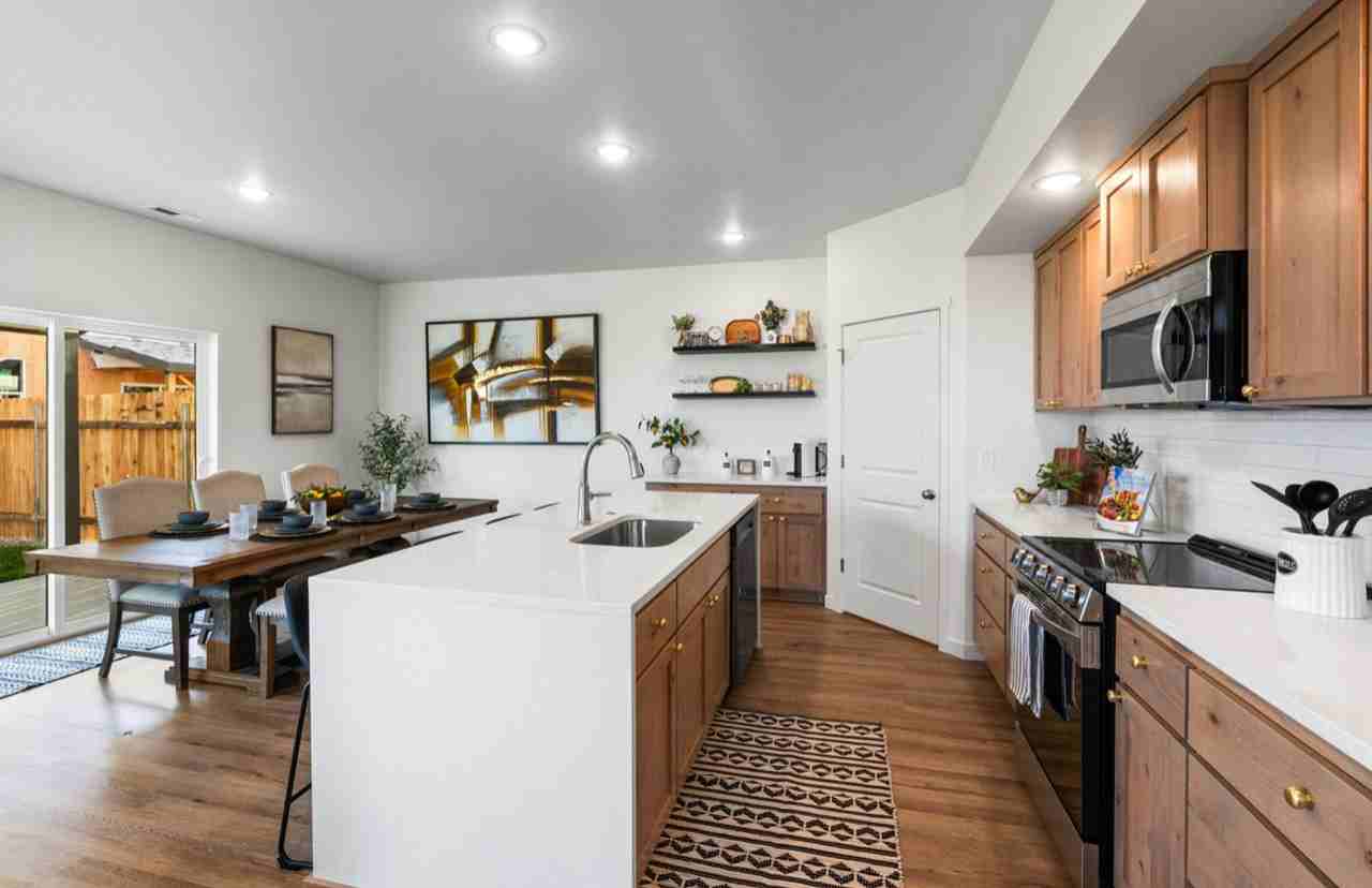 602 Morrison Ave - Photo 5 of 20