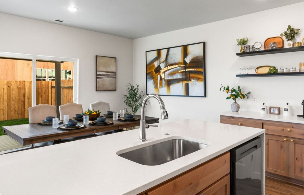 602 Morrison Ave - Photo 6 of 20