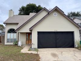 featured image of 218 Woodland Park Circle