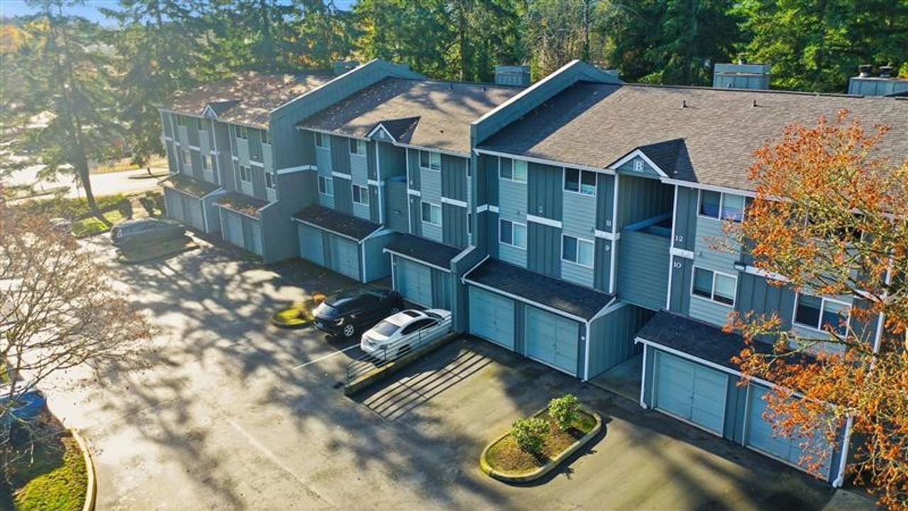 Olympic Heights - Photo 5 of 23