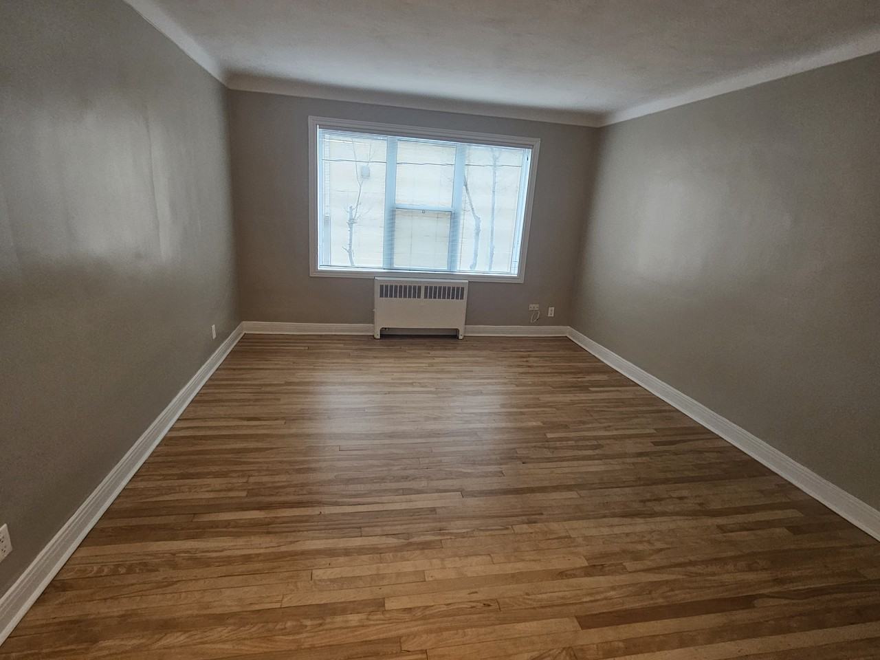 353 Lacasse Avenue #5 - Photo 4 of 9