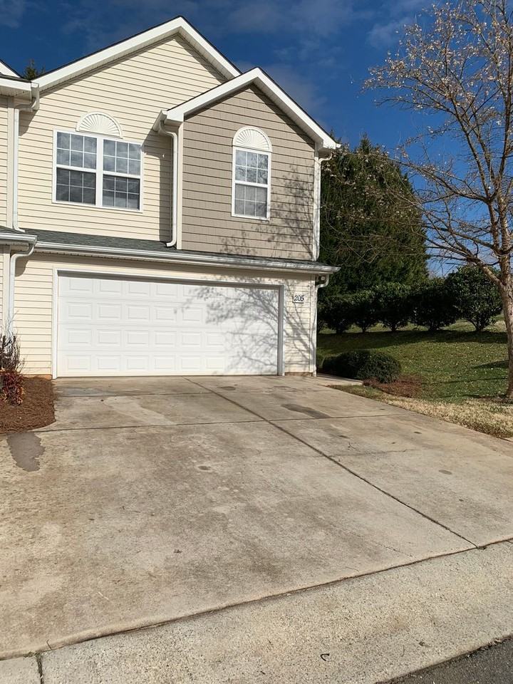 205 Clusters Cir - Photo 4 of 26