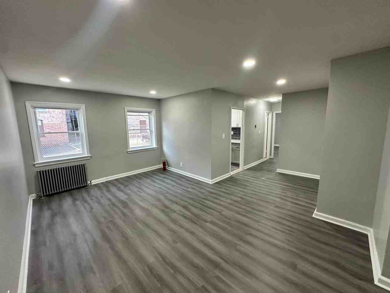 Twin Gardens - Photo 3 of 12