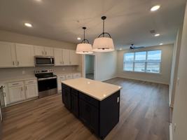 featured image of 865 Bolivar Dr