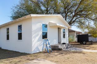 JW 207 Temple Avenue - Photo 1 of 1