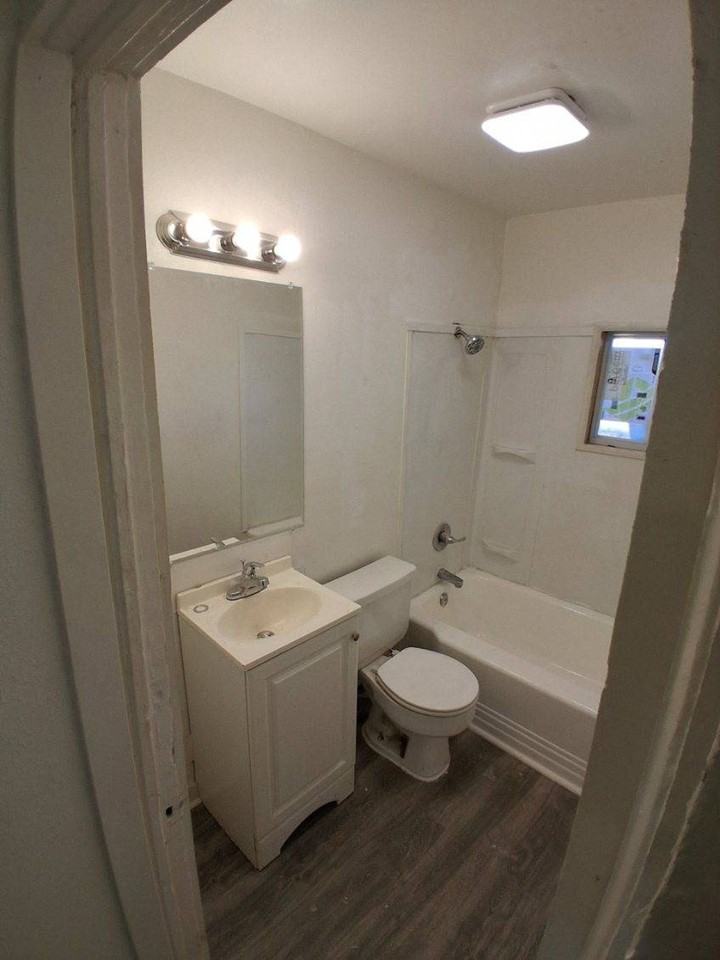 JW 207 Temple Avenue - Photo 7 of 8