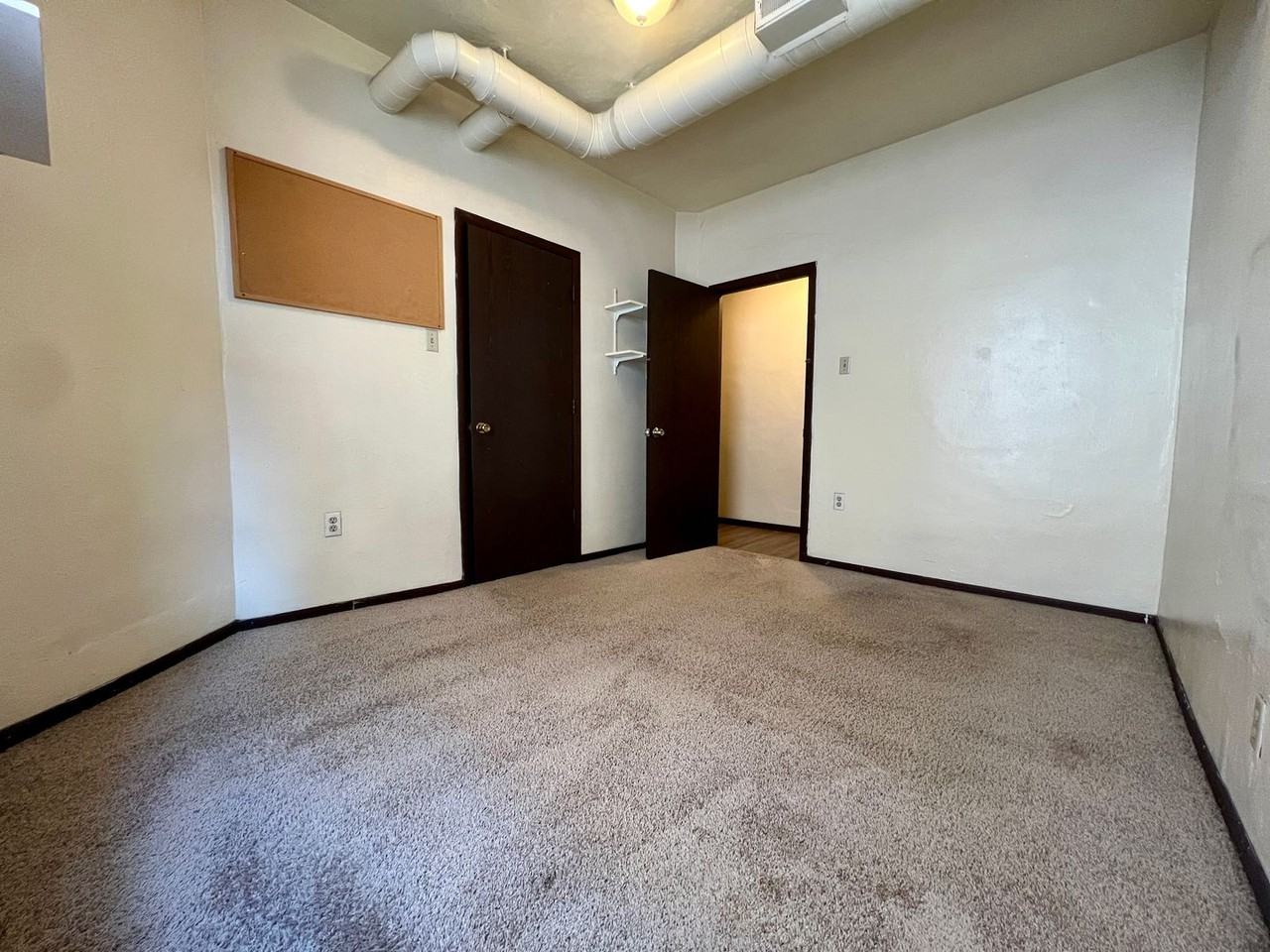 3452 Bates St #6 - Photo 6 of 11