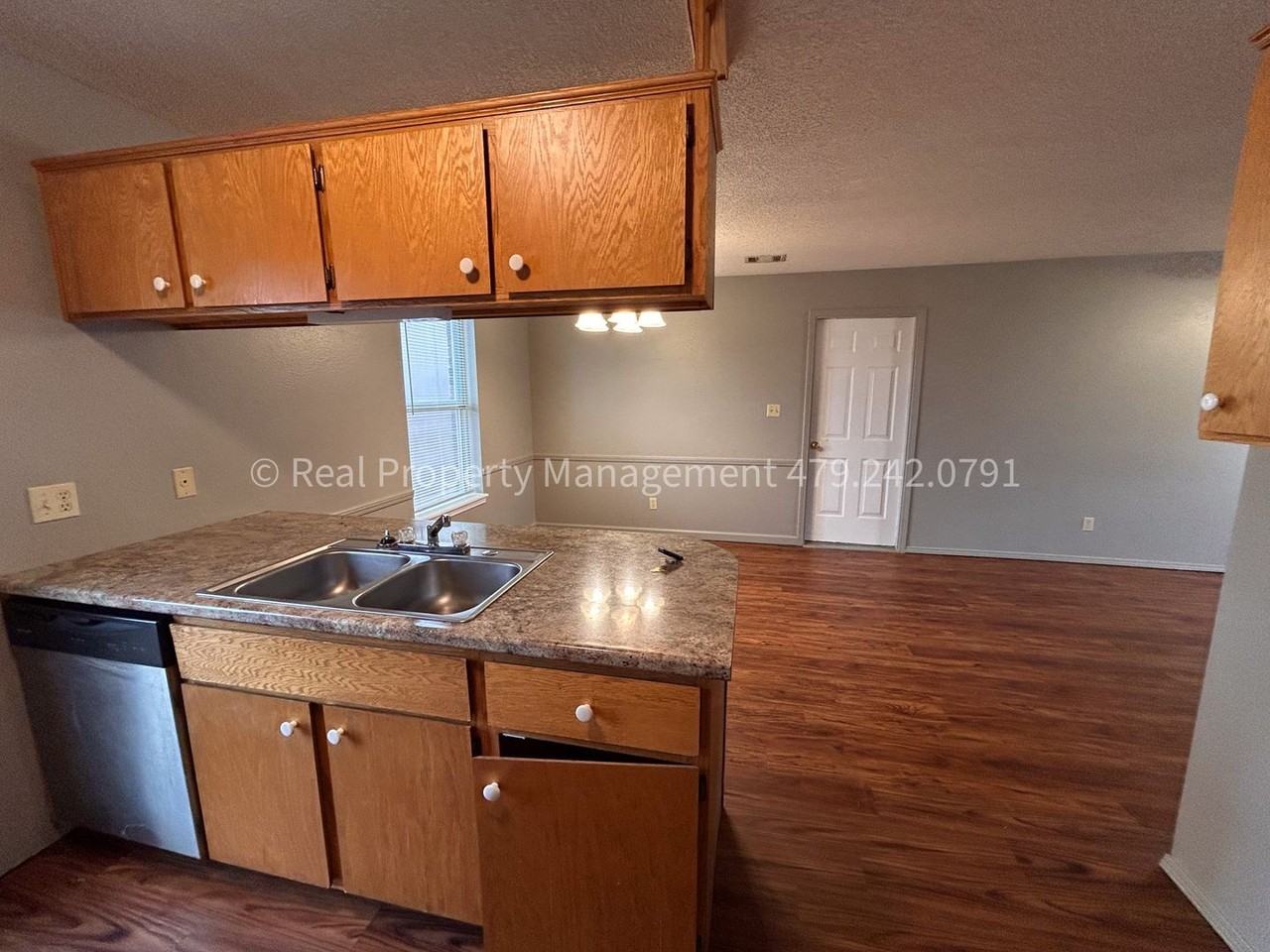 80 Grandview - Photo 5 of 17