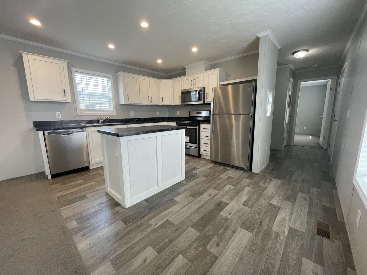 16185 Notre Dame St #238 - Photo 6 of 25