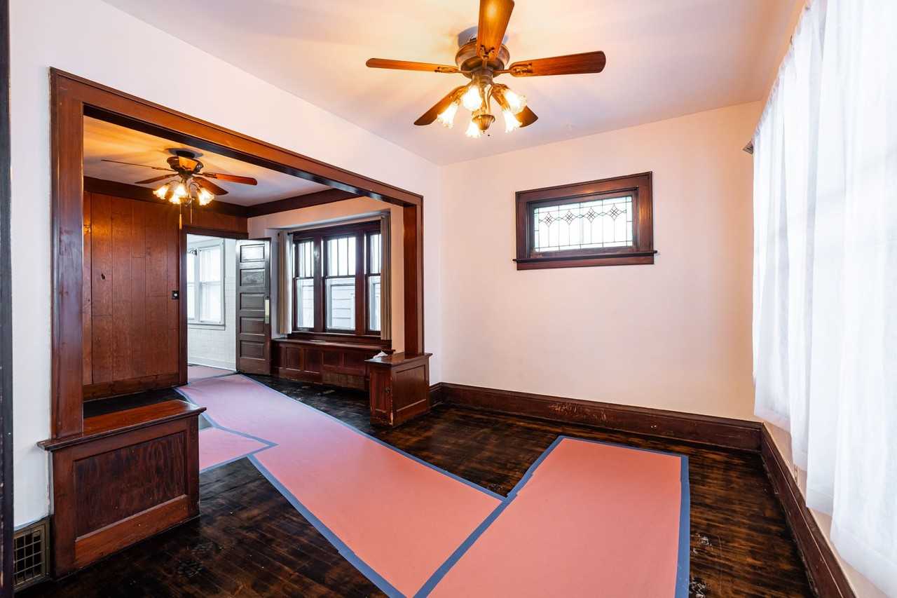 168 E Rosedale Ave - Photo 3 of 32