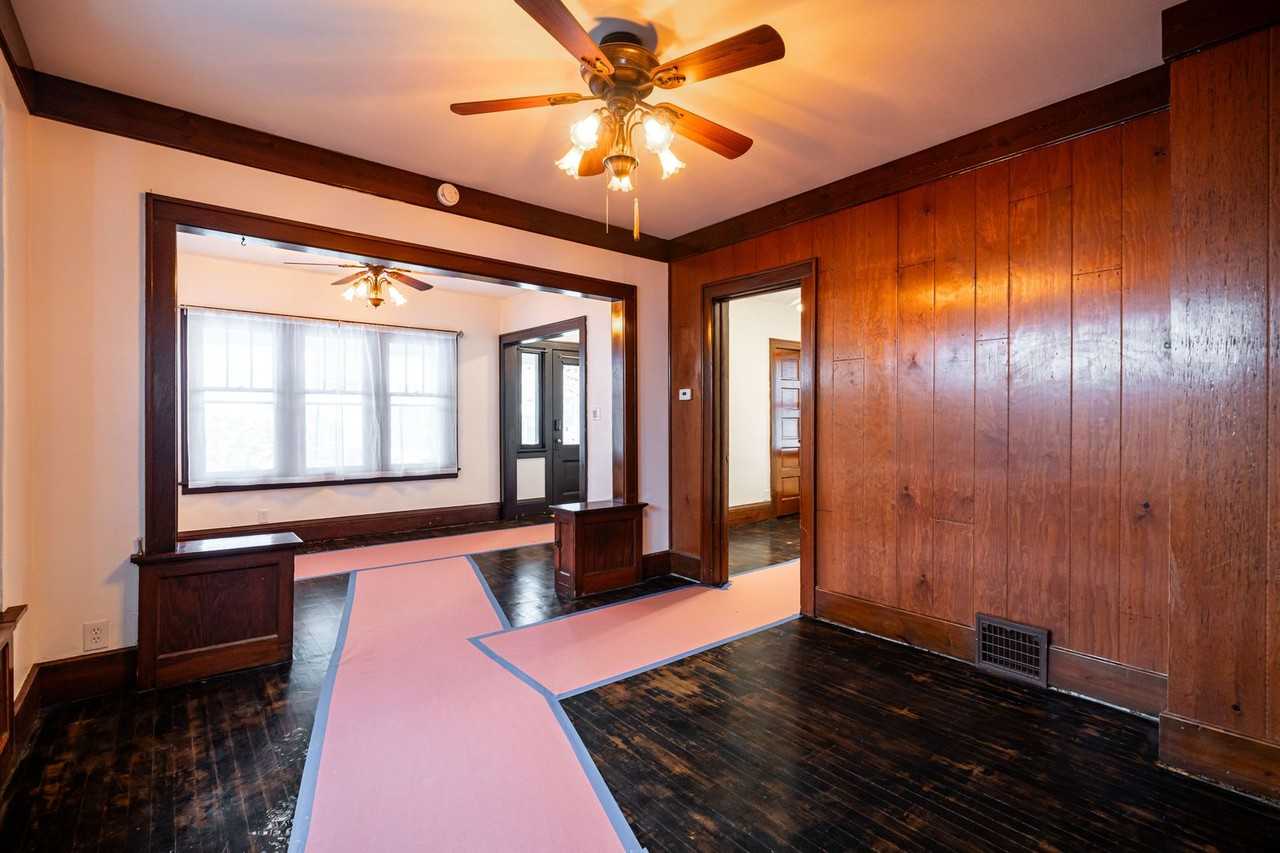 168 E Rosedale Ave - Photo 4 of 32