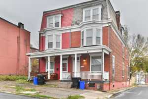 featured image of 415 Peffer Street