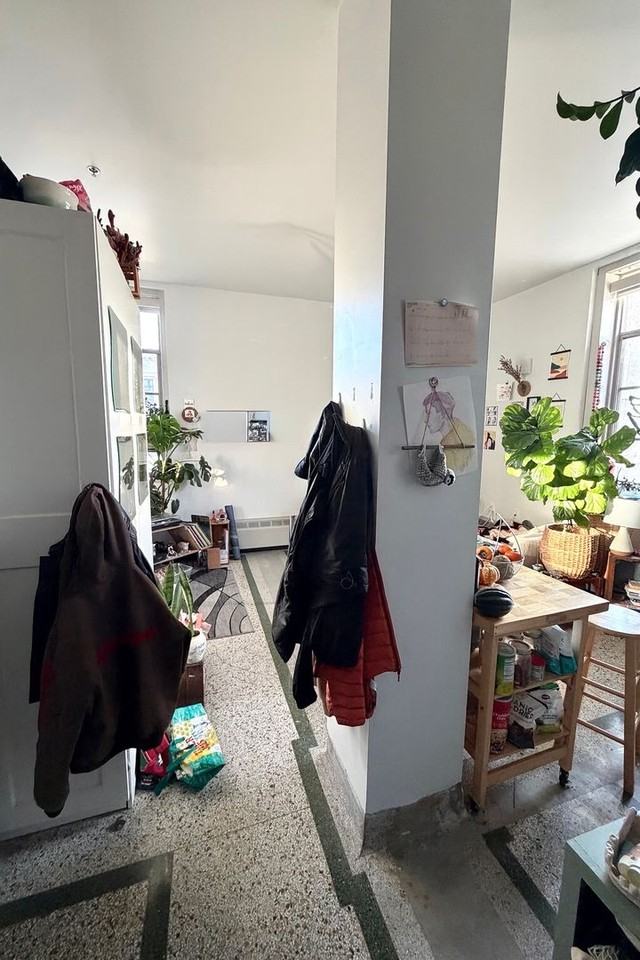 521 W 2nd Street - Photo 5 of 28