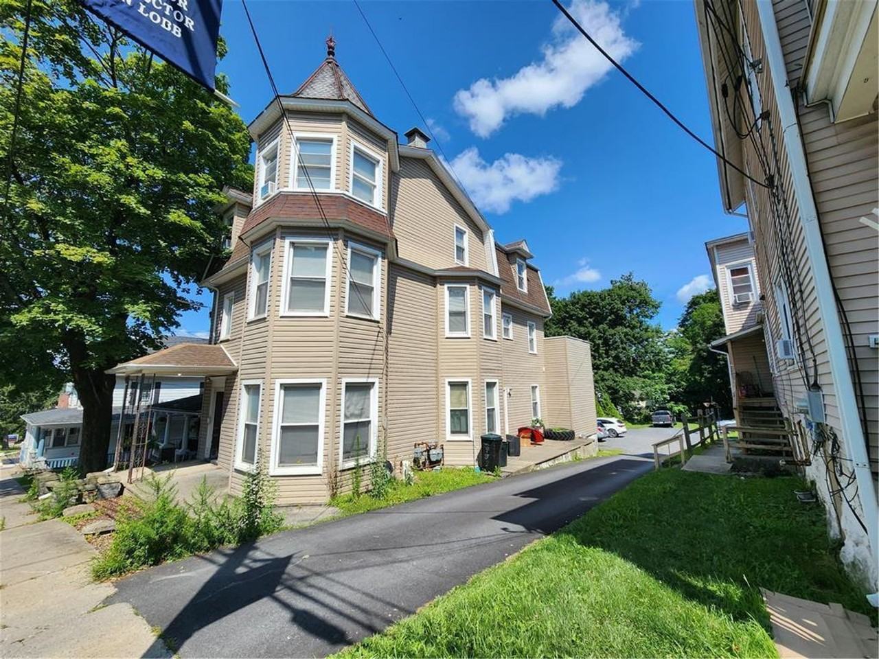 38 Central W - Photo 2 of 30