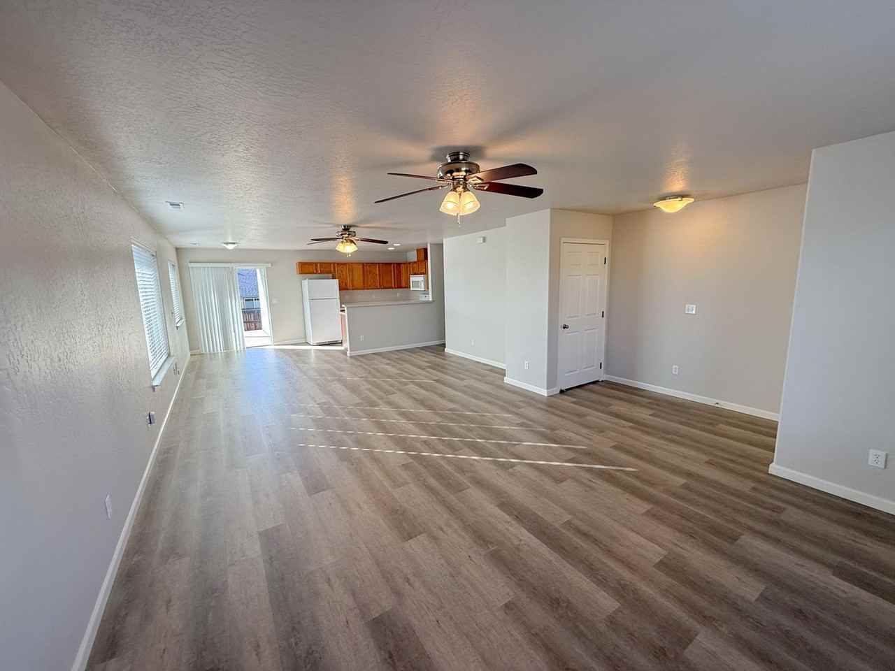 7438 Boyd Place - Photo 4 of 34