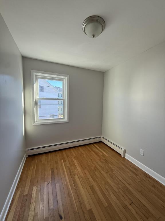 39 Beacon St - Photo 5 of 8