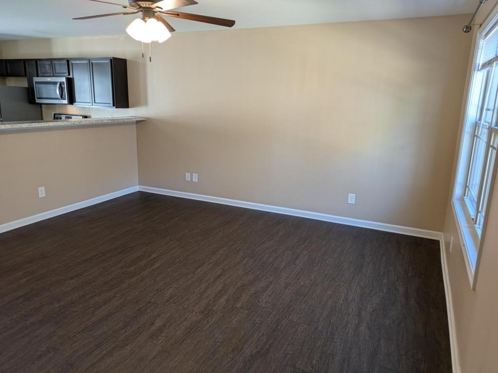 150 Mayhew Rd - Photo 3 of 30