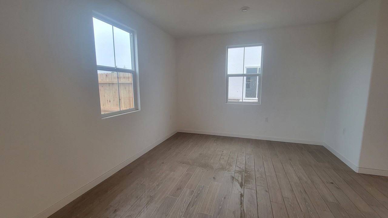 12570 Pensinger Road - Photo 5 of 18