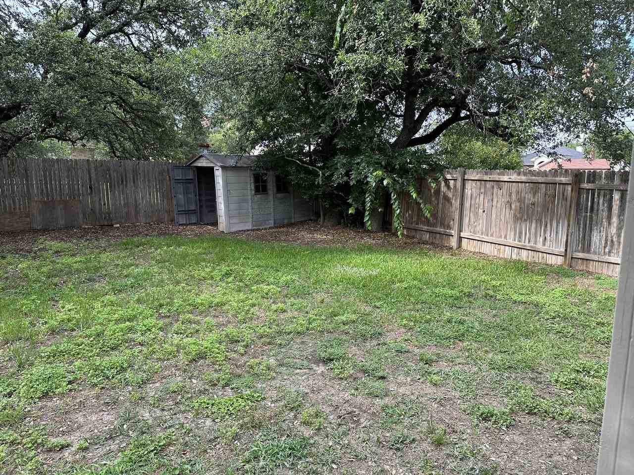 5705 Sulfur Spring Dr - Photo 4 of 30