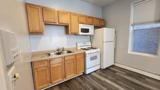 1523 W 18th St - Photo 1 of 1