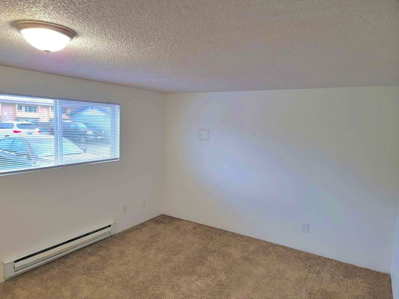 Pebble Bay Apartments - Photo 6 of 8