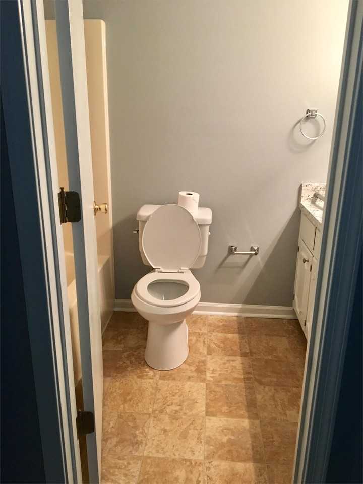 1168 Homestead Garden Ct #8 - Photo 5 of 10